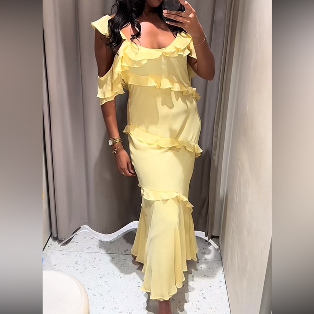 BNWT ZARA YELLOW RUFFLE DRESS